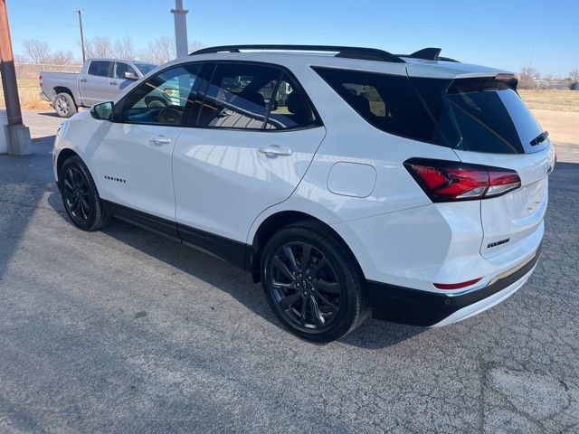 Used 2022 Chevrolet Equinox RS w/ RS Leather Package image 6