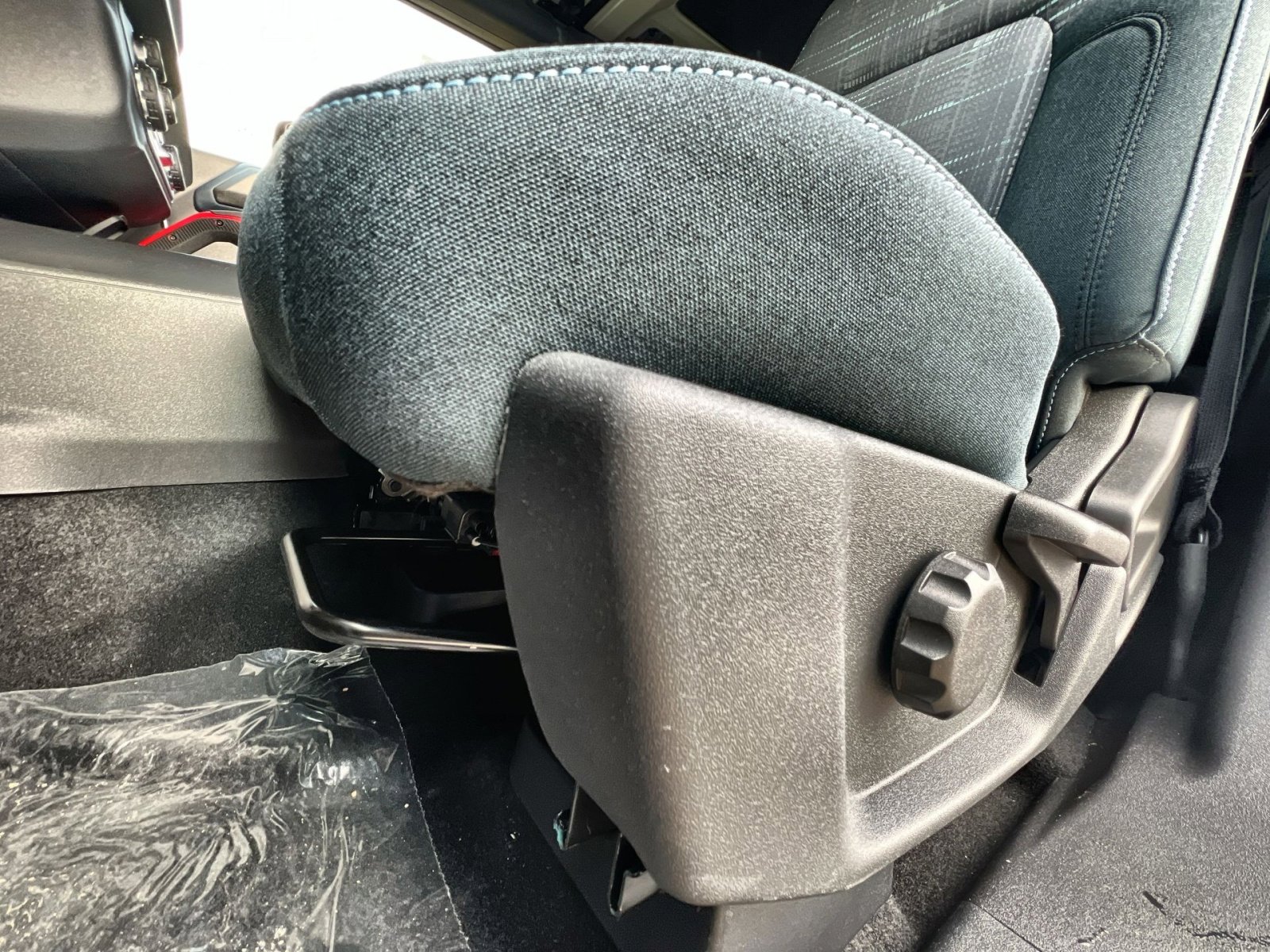 New 2025 Ford Bronco Heritage Edition image 14