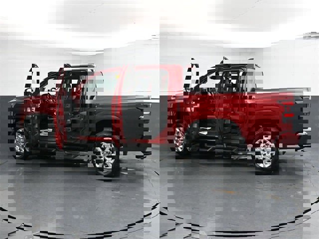 Used 2023 Nissan Frontier SV w/ Tow Package image 40