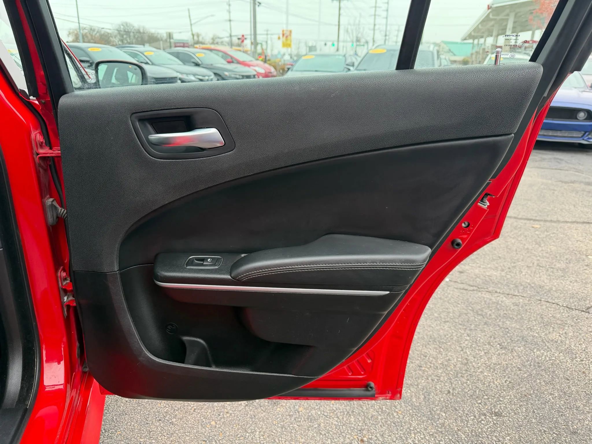 Used 2022 Dodge Charger SXT w/ Leather Interior Group image 34