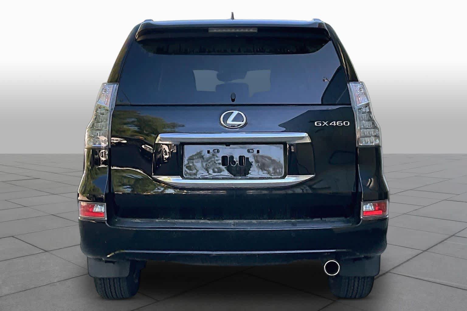 Used 2023 Lexus GX 460 Premium w/ Premium Package AWD/4WD image 5