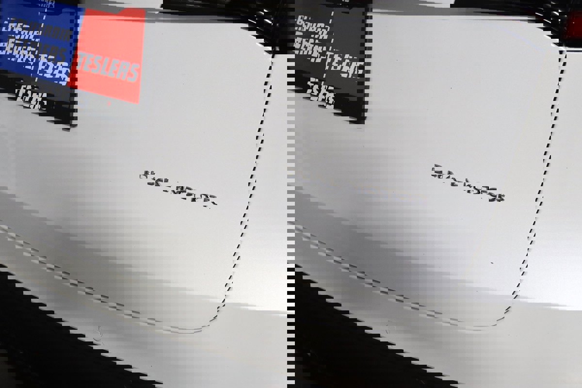 Used 2023 Tesla Model Y Long Range image 47