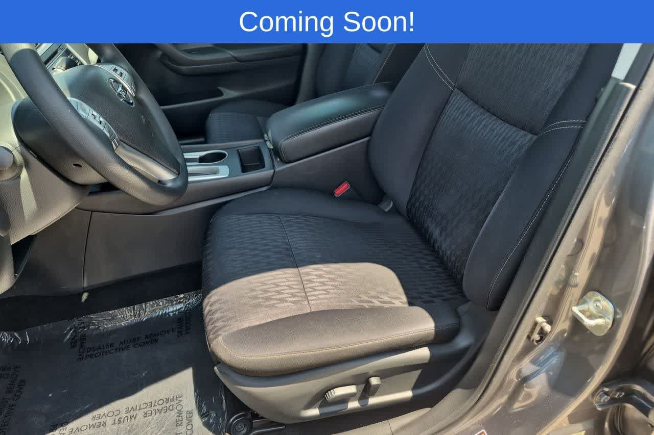 Used 2017 Nissan Altima 2.5 S w/ Power Driver Seat Package FWD image 16