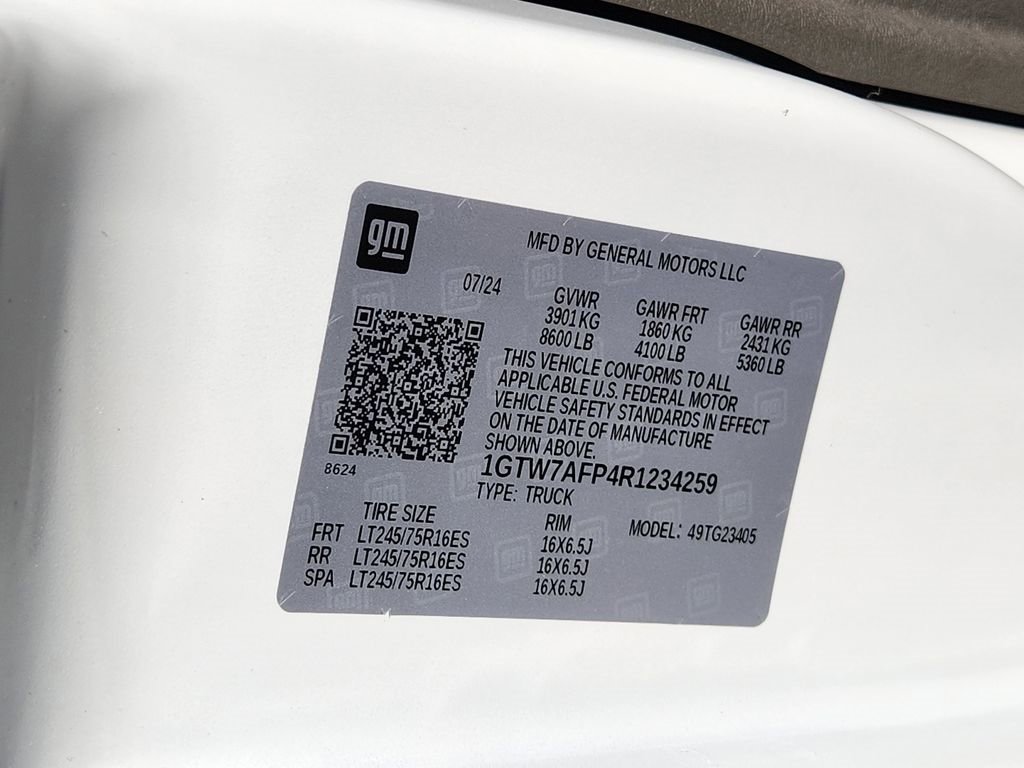 Used 2024 GMC Savana 2500 w/ Driver Convenience Package image 31