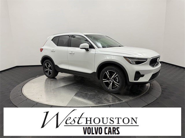 New 2025 Volvo XC40 B5 Core w/ Protection Package Premier