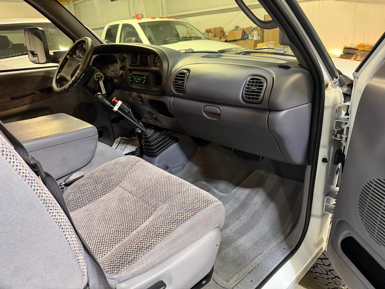 Used 2001 Dodge Ram 2500 Truck SLT AWD/4WD image 19