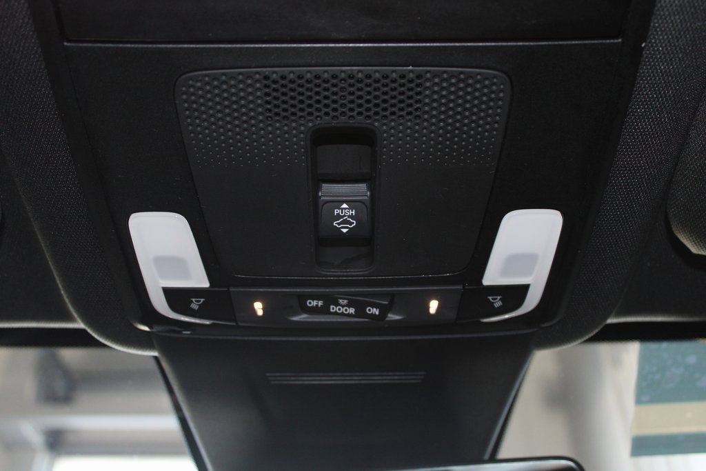 Used 2023 Honda CR-V Sport Touring image 40