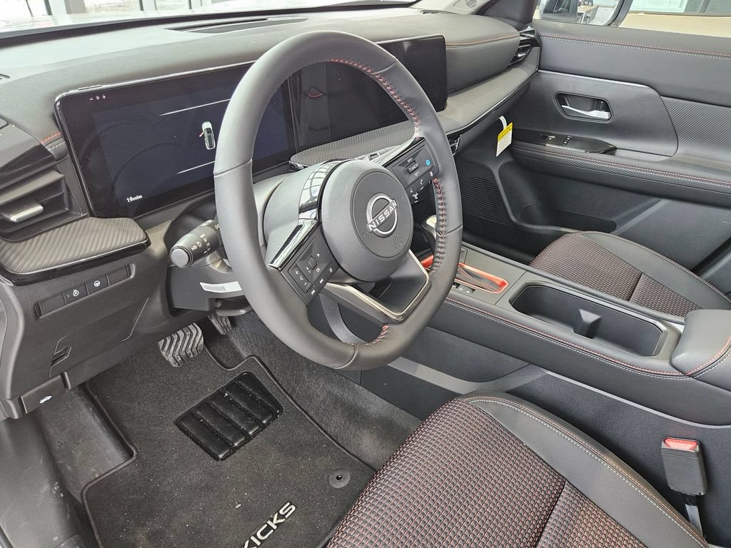 New 2026 Nissan Kicks SR w/ SR Premium Package AWD/4WD image 13
