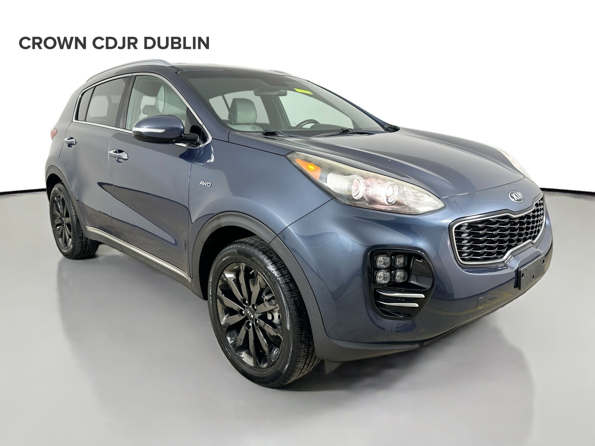 Used 2018 Kia Sportage EX w/ EX Sport Appearance Package AWD/4WD image 3