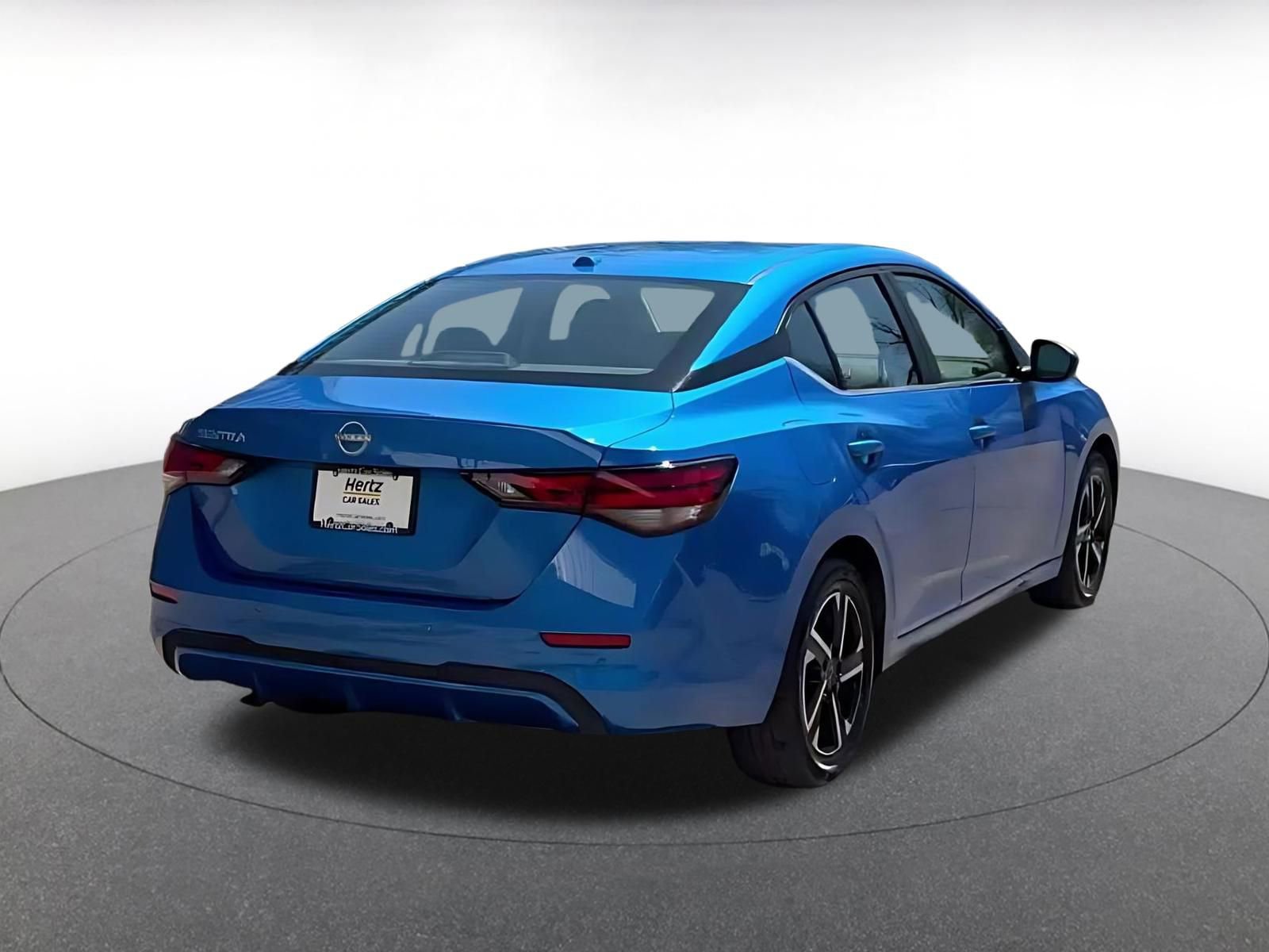 Used 2025 Nissan Sentra SV image 14