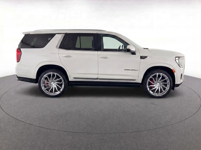 Used 2026 GMC Yukon Denali w/ Sun & Power Step Package AWD/4WD image 2