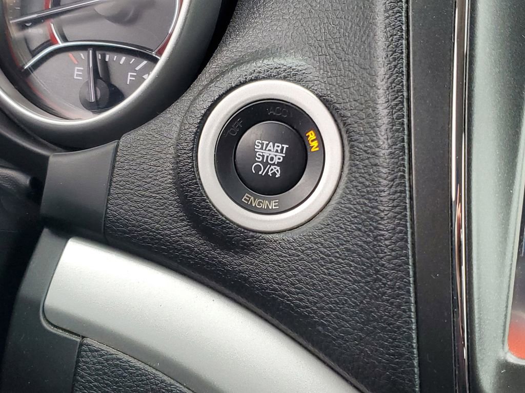 Used 2014 Dodge Journey SXT w/ Quick Order Package 22C FWD image 16