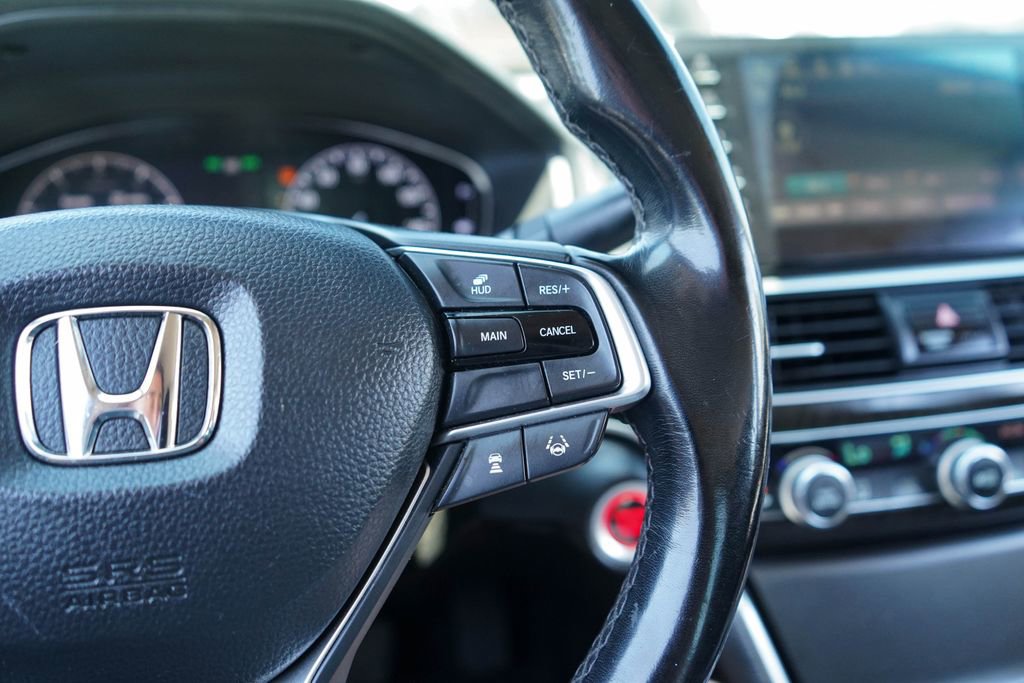 Used 2019 Honda Accord Touring image 32