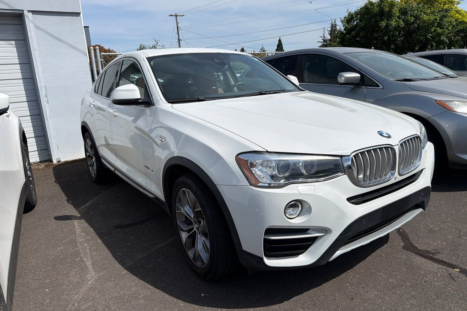 Used 2015 BMW X4 xDrive28i AWD/4WD image 2