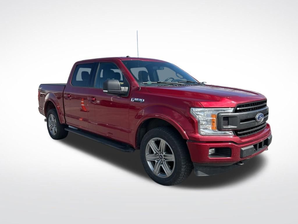 Used 2018 Ford F150 XLT w/ Equipment Group 302A Luxury AWD/4WD image 2