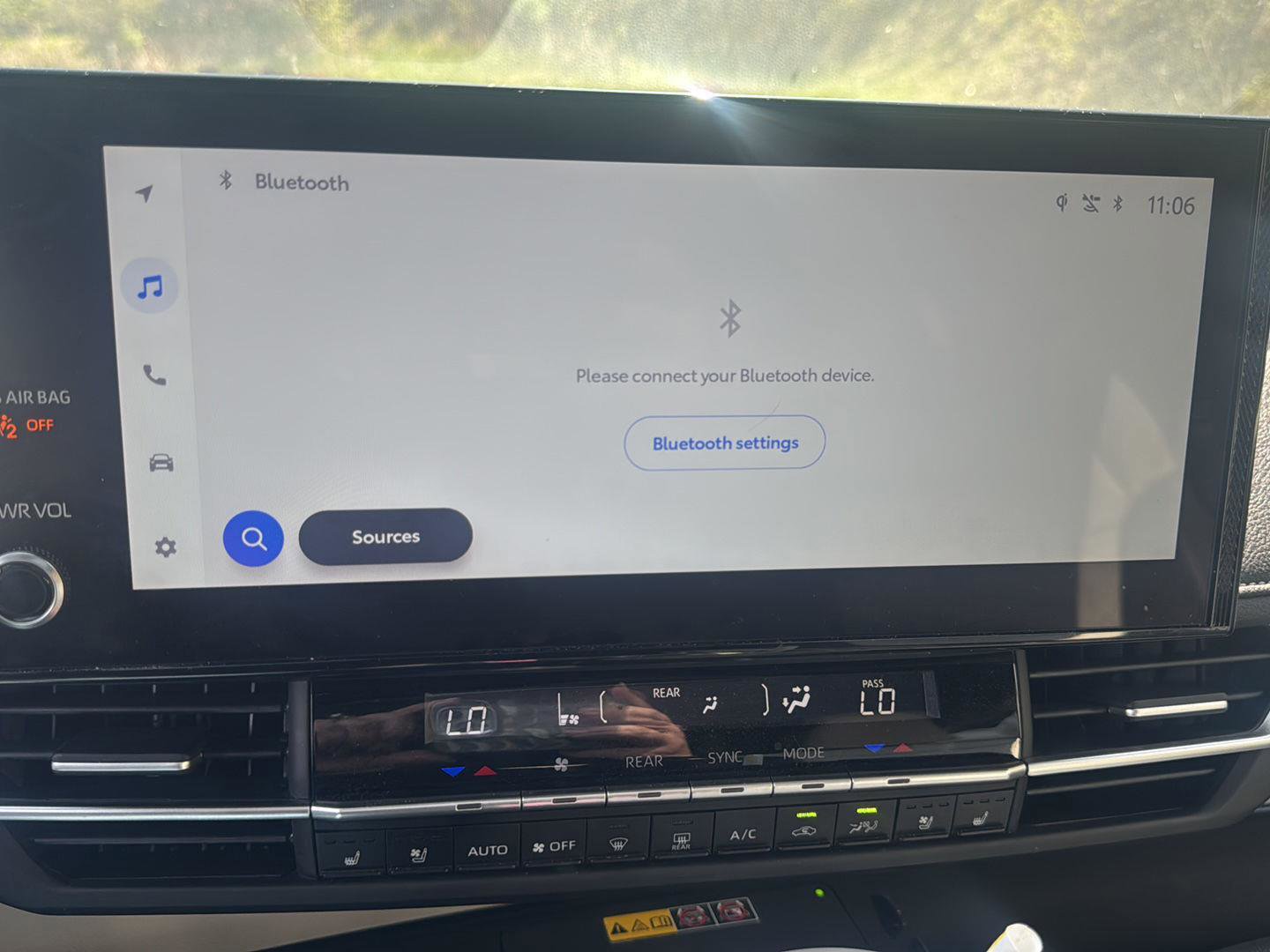 Used 2025 Toyota Sienna Platinum AWD/4WD image 8