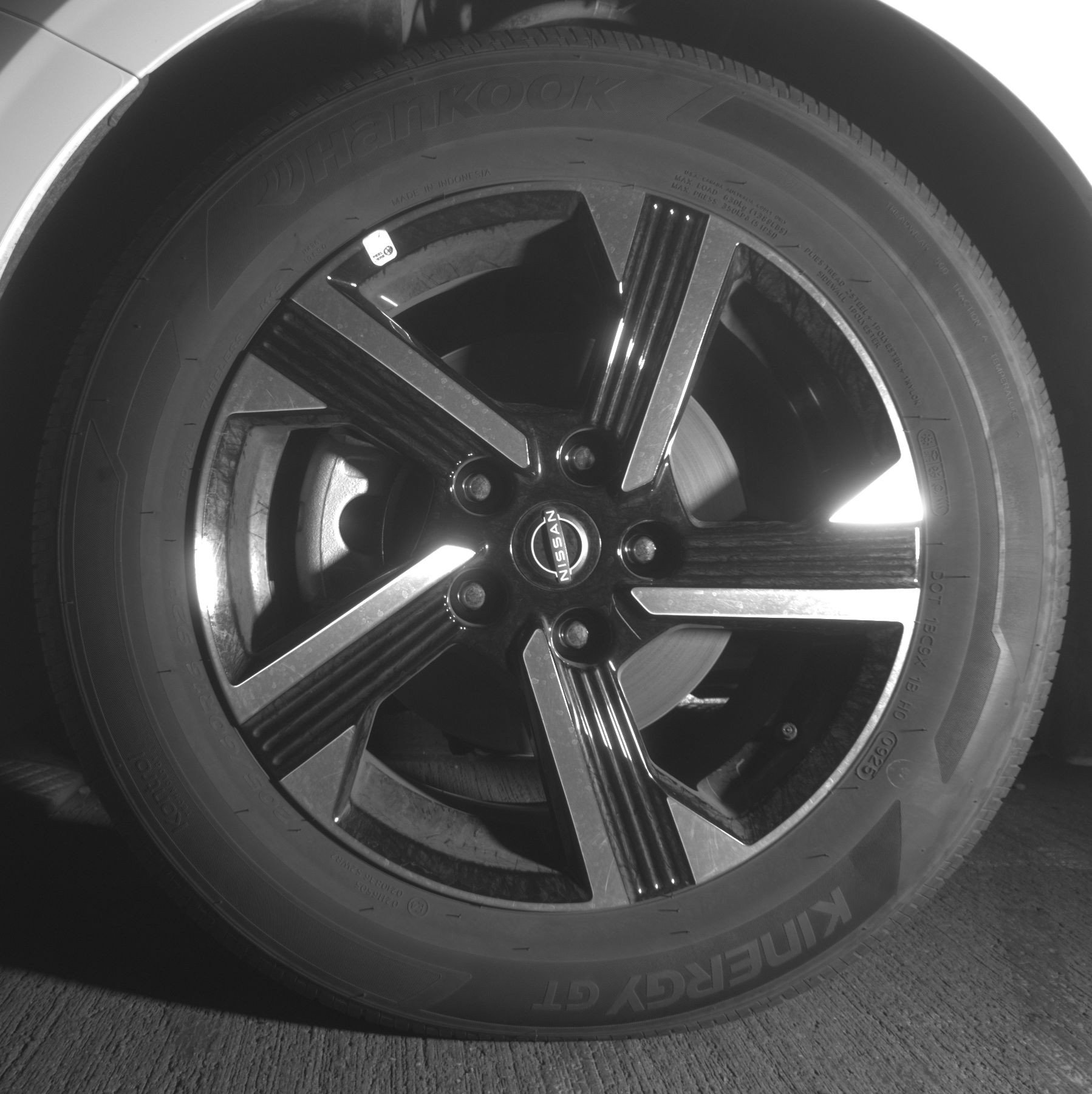 Used 2025 Nissan Sentra SV image 12