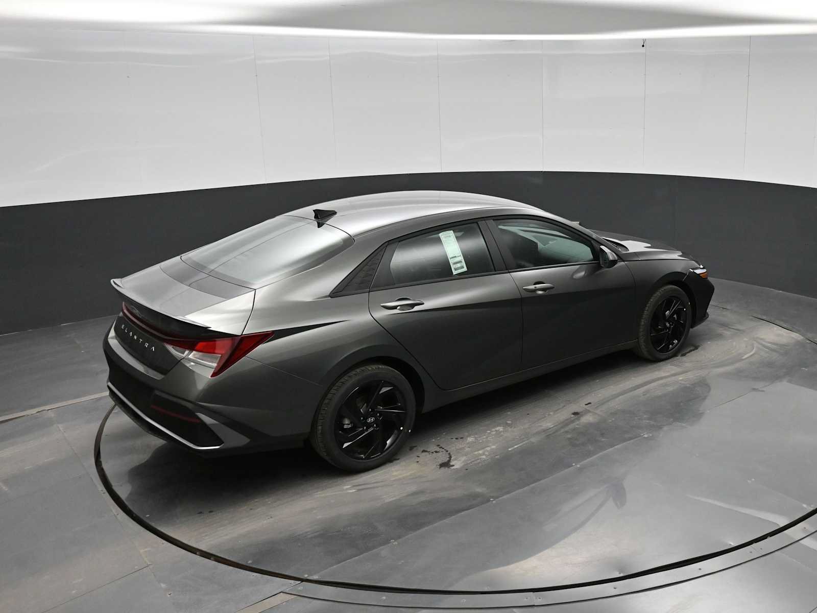 New 2026 Hyundai Elantra Sport FWD image 29