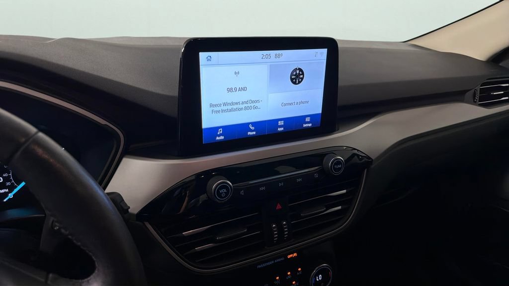 Used 2020 Ford Escape SEL FWD image 21
