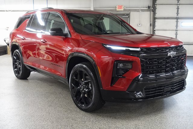 Used 2024 Chevrolet Traverse RS w/ LPO, Floor Liner Package