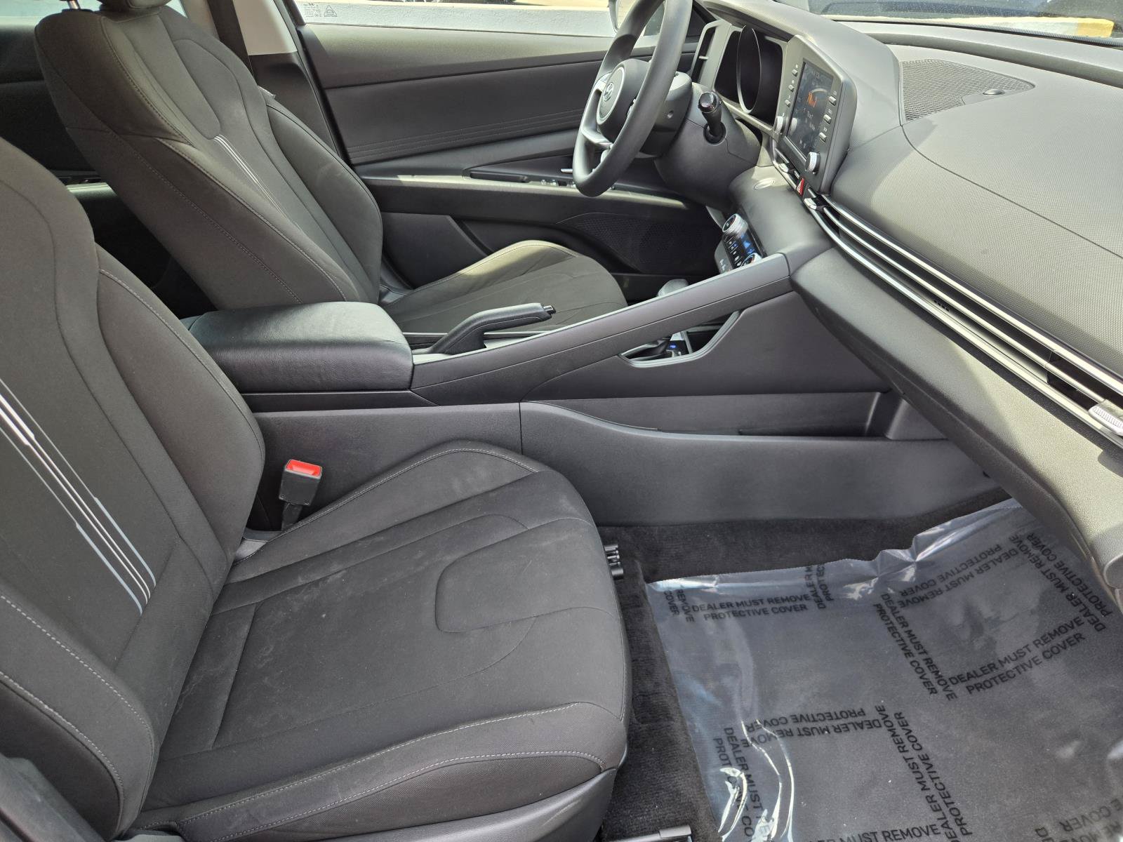 Used 2022 Hyundai Elantra SEL FWD image 30