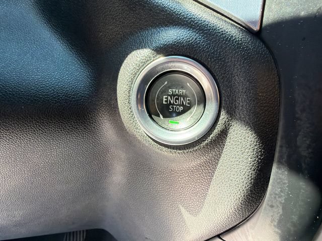 Used 2019 GMC Sierra 1500 SLT w/ SLT Premium Plus Package AWD/4WD image 32