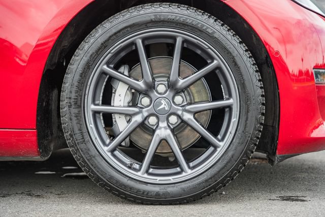 Used 2018 Tesla Model 3 Long Range AWD/4WD image 22