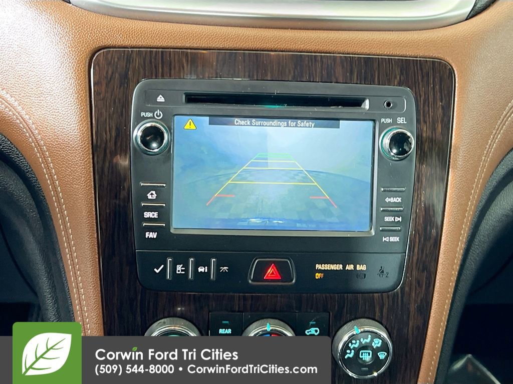 Used 2015 Chevrolet Traverse LT w/ Style and Technology Package image 21