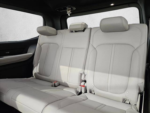 New 2026 Jeep Grand Wagoneer 2WD image 17