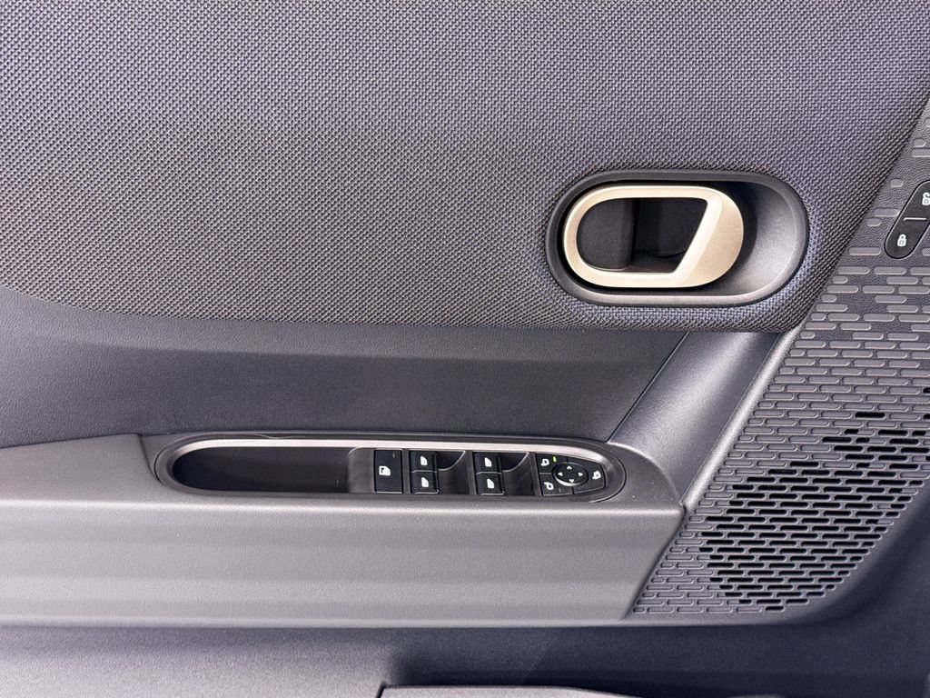 New 2026 MINI Cooper 4-Door Hardtop FWD image 22