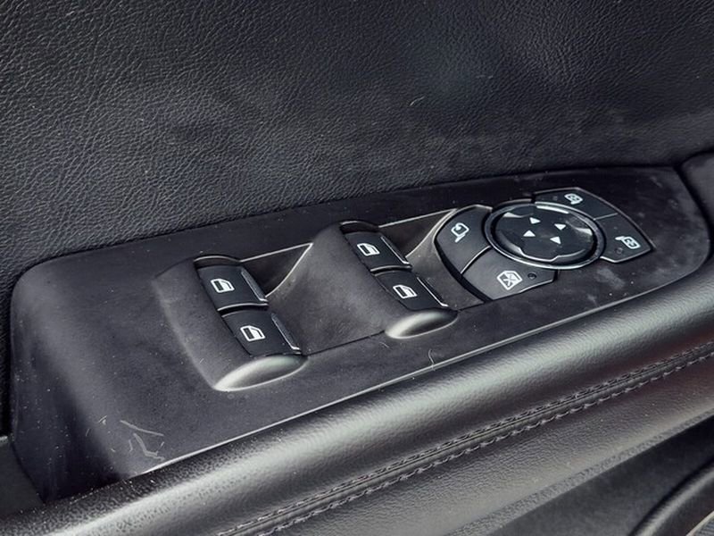 Used 2023 Lincoln Nautilus Reserve w/ Luxury Package image 35