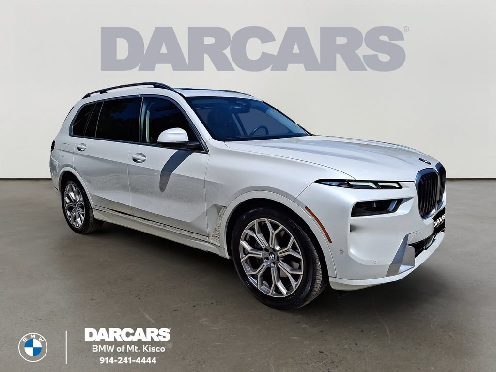 Used 2025 BMW X7 xDrive40i w/ Executive Package AWD/4WD image 1