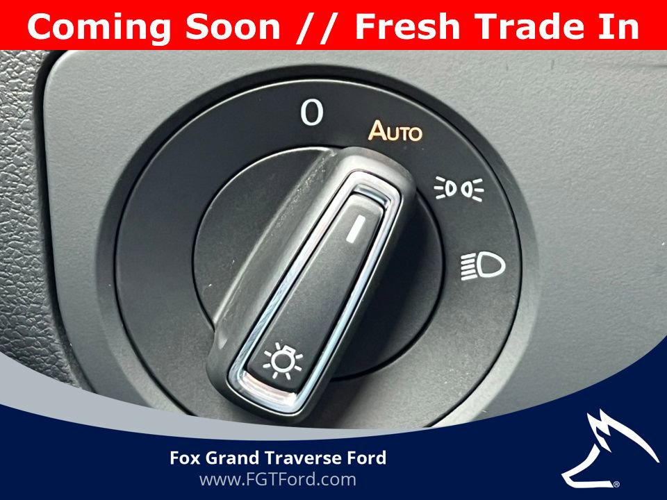 Used 2023 Volkswagen Tiguan SE R-Line AWD/4WD image 17