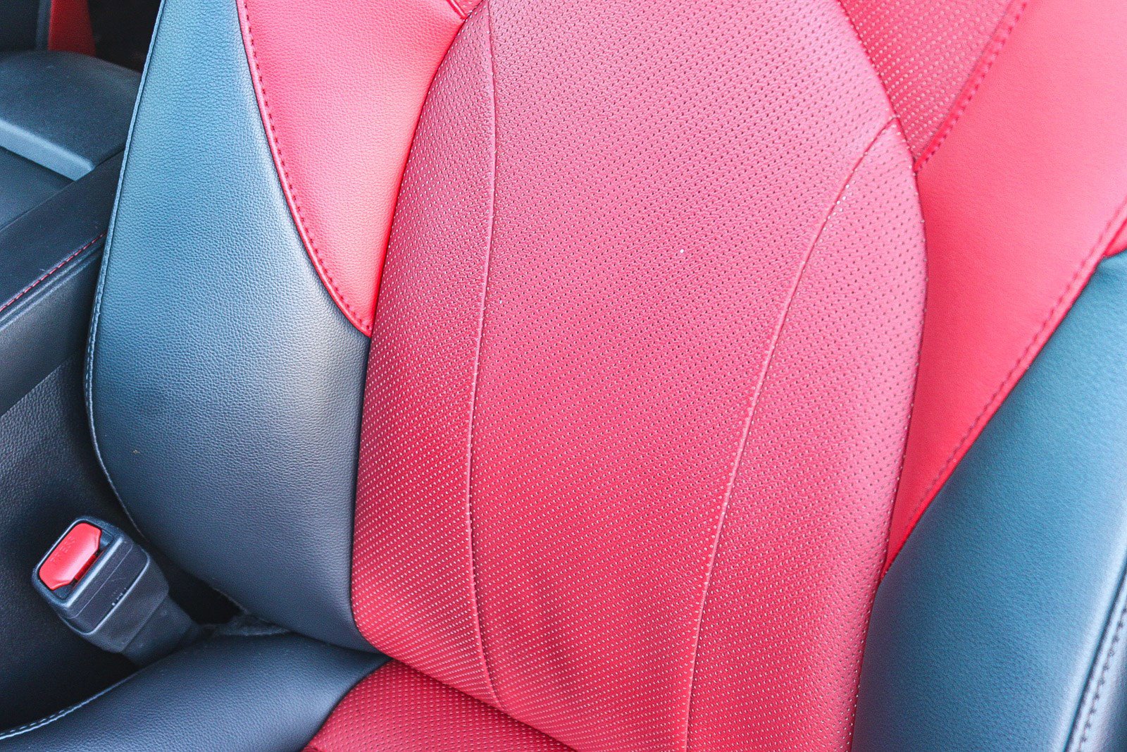 Certified 2024 Toyota Highlander XSE image 23