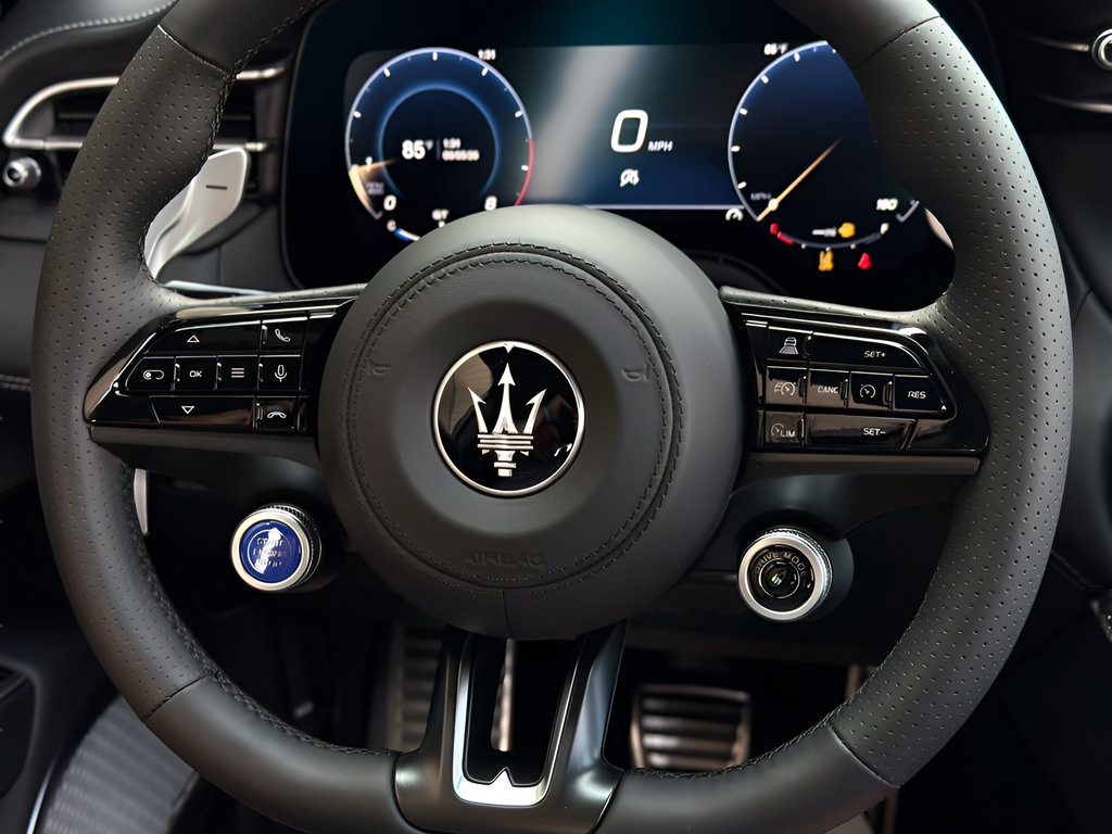 New 2026 Maserati Grecale Modena AWD/4WD image 24