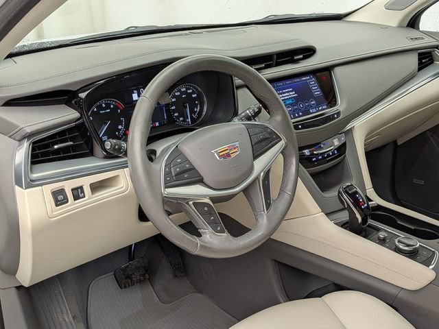 Certified 2024 Cadillac XT5 Premium Luxury image 9