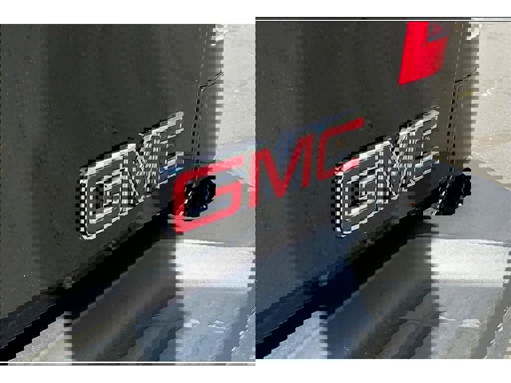 Used 2013 GMC Sierra 3500 SLT image 32