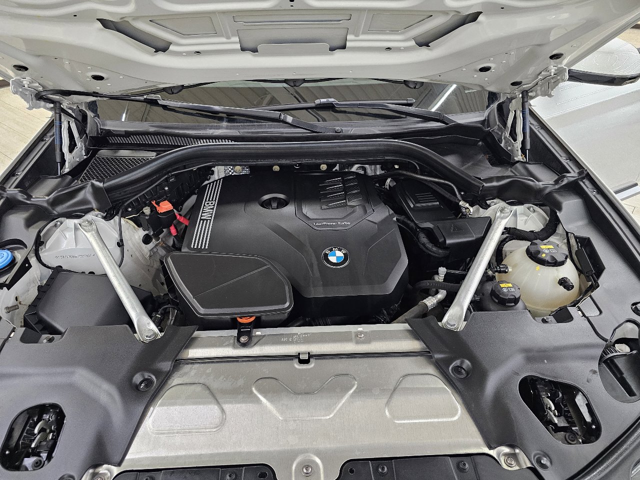 Used 2020 BMW X4 xDrive30i w/ Executive Package image 44