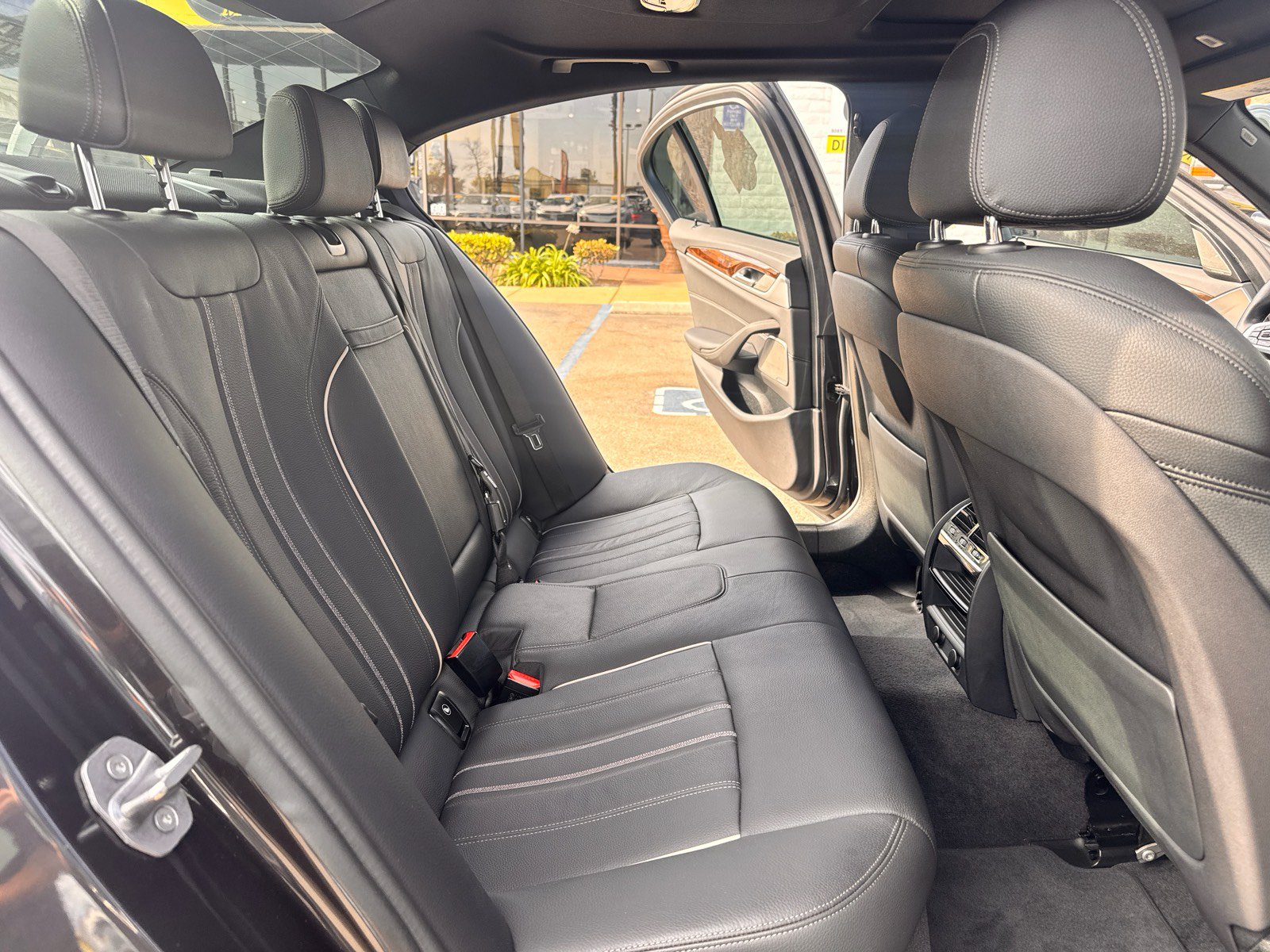 Used 2019 BMW 540i RWD image 13