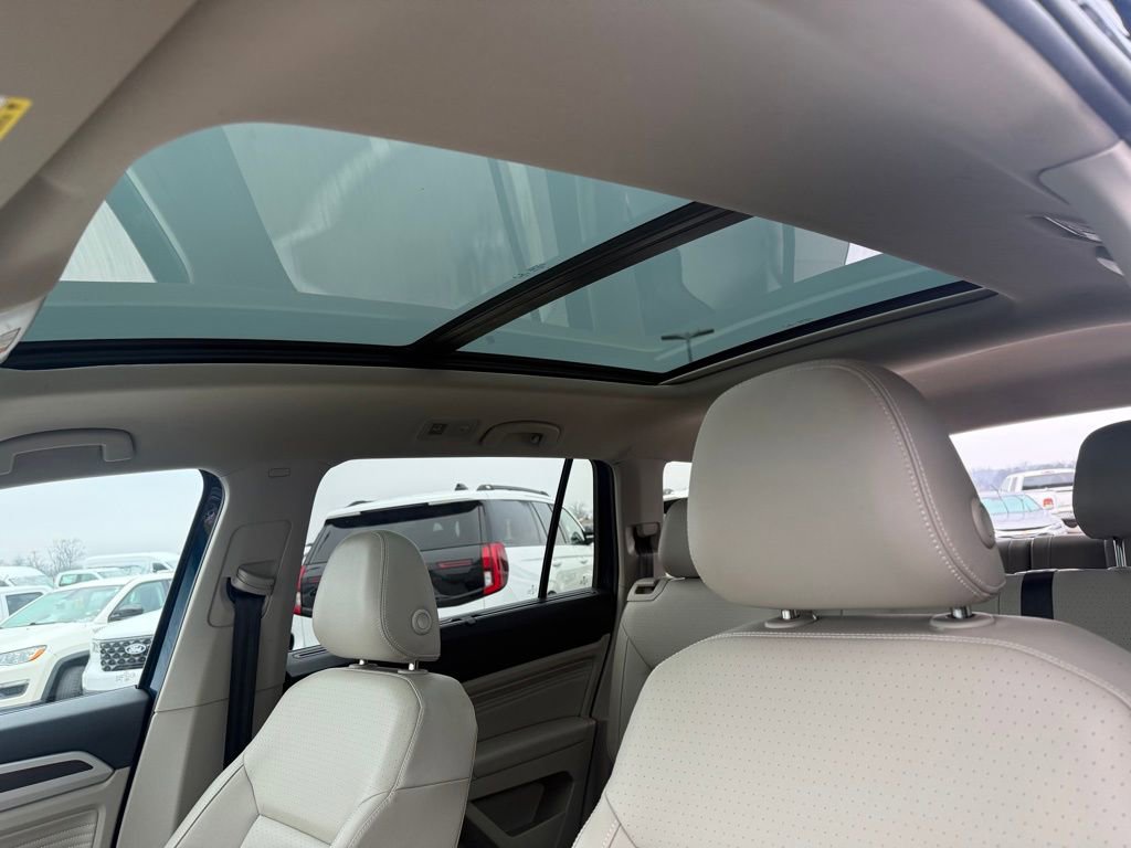 Used 2023 Volkswagen Atlas SE image 7