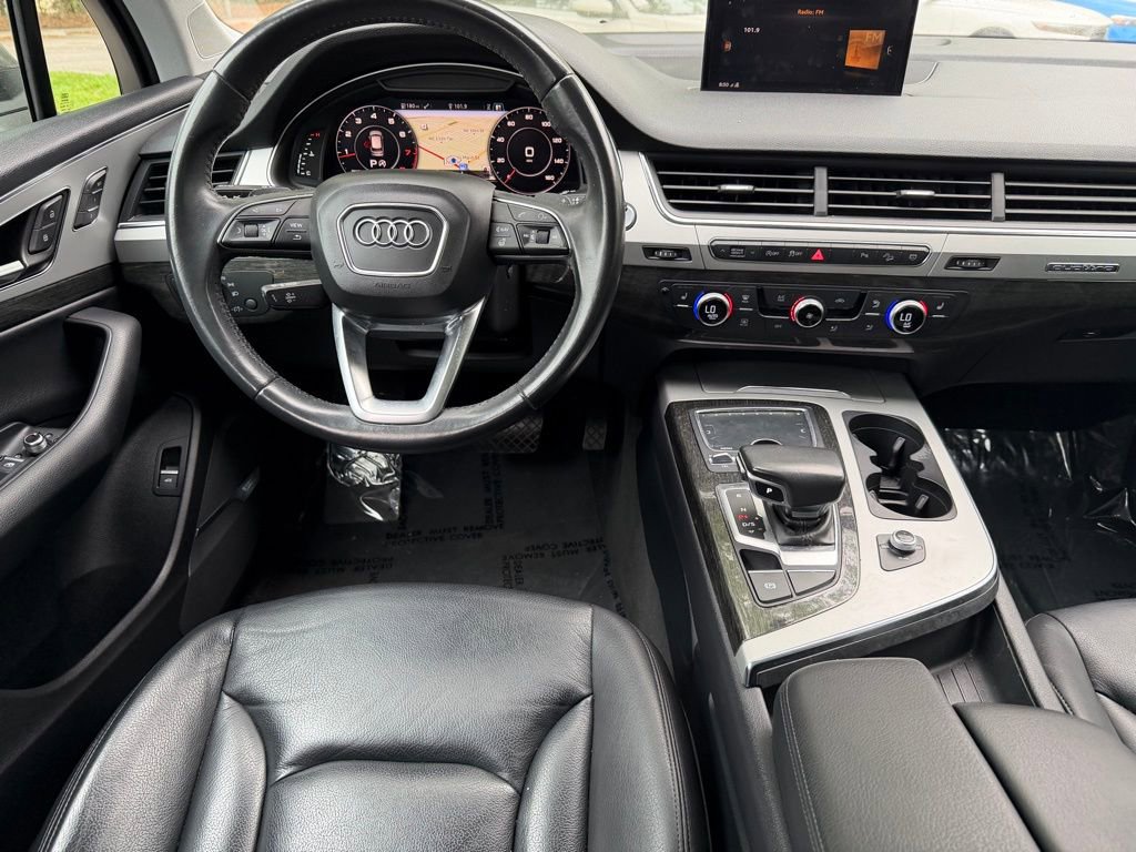 Used 2019 Audi Q7 2.0T Premium Plus w/ Premium Plus Package image 16