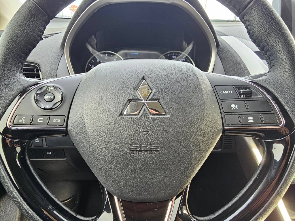 Used 2025 Mitsubishi Eclipse Cross SE AWD/4WD image 19