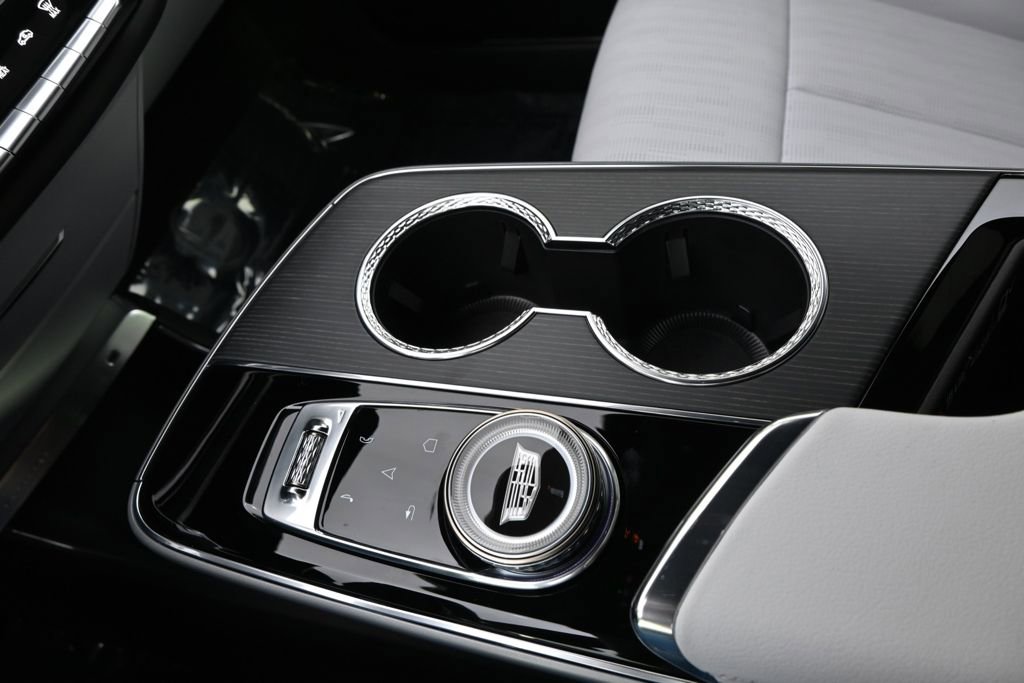 New 2025 Cadillac Lyriq Sport image 30