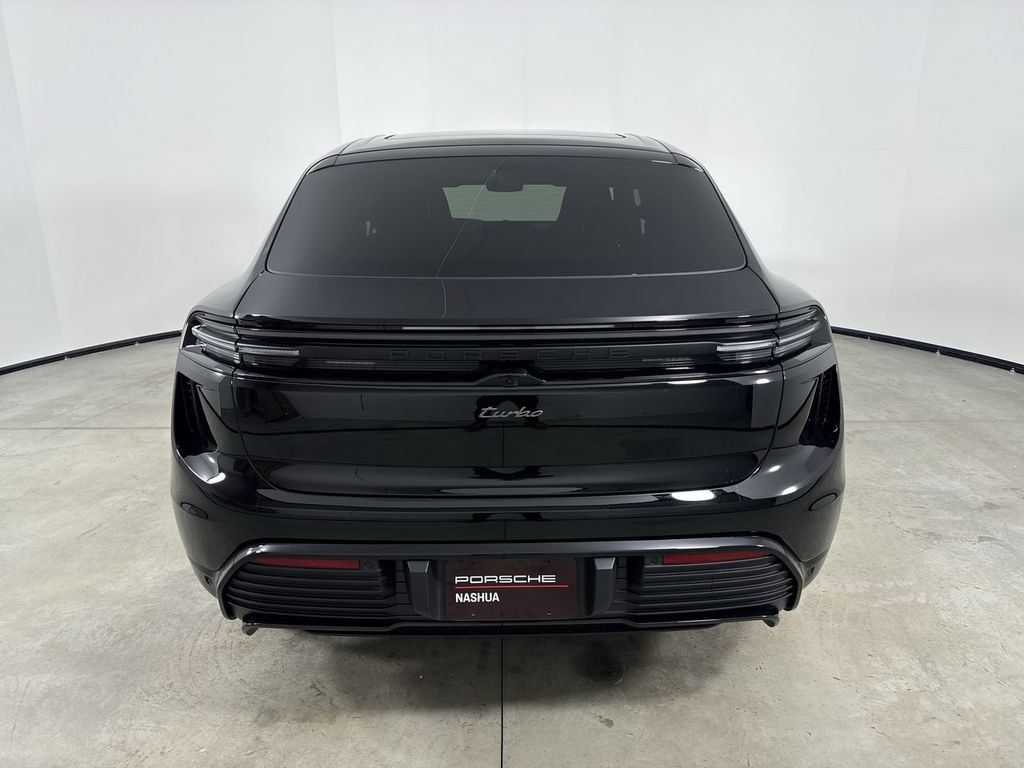 New 2026 Porsche Macan Turbo Electric AWD/4WD image 6