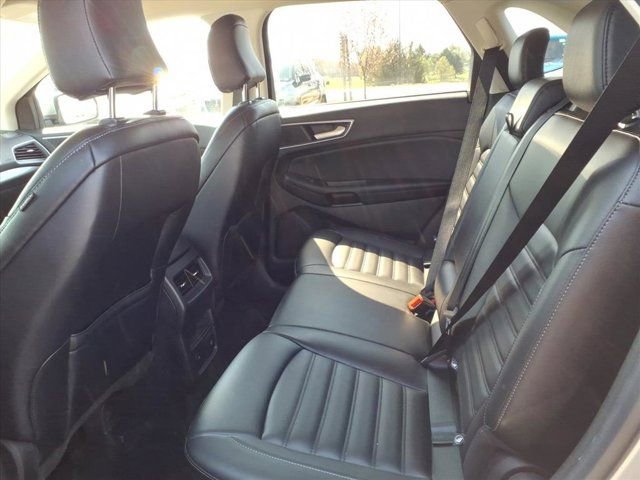 Used 2023 Ford Edge SEL w/ Convenience Package image 26