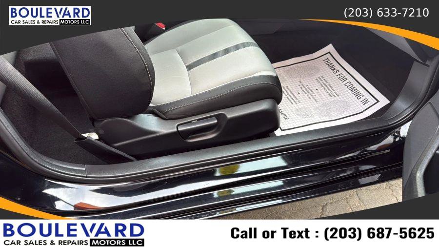 Used 2017 Honda Civic LX-P image 28