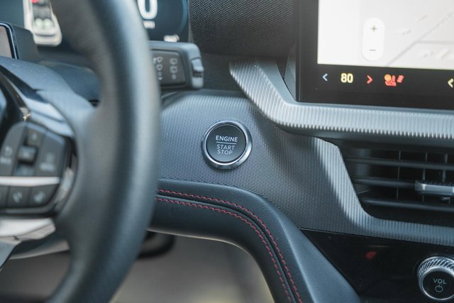 Used 2025 Ford Explorer ST-Line w/ ST-Line Street Pack image 26