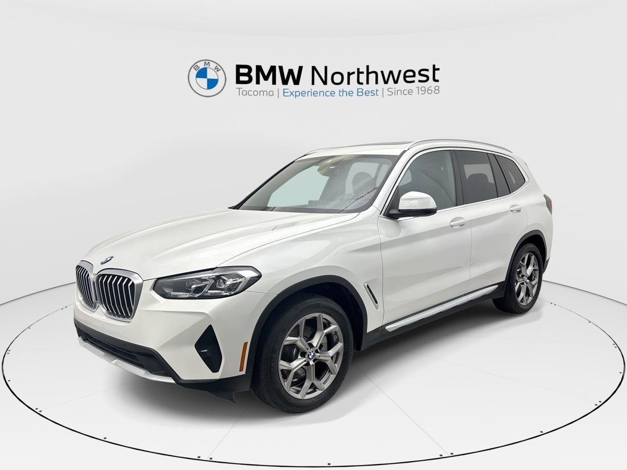 Used 2022 BMW X3 xDrive30i w/ Premium Package 2