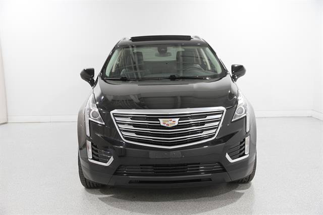 Used 2019 Cadillac XT5 Luxury AWD/4WD image 2