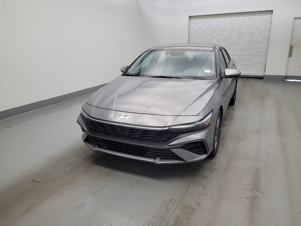 Used 2024 Hyundai Elantra SEL FWD image 15